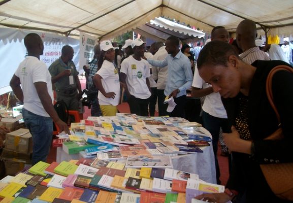 Article : Le livre, un secteur délaissé par les autorités guinéennes